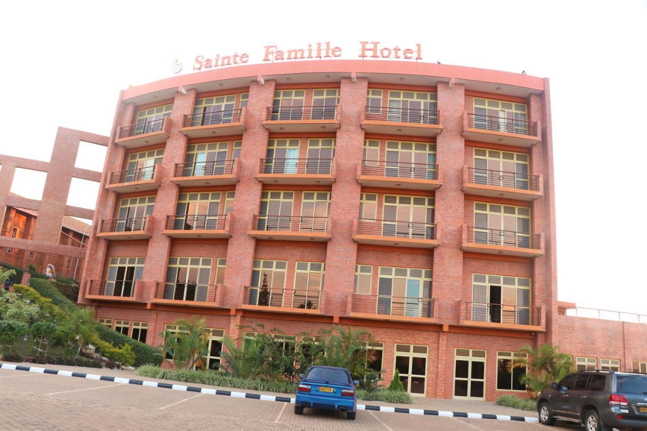 Sainte Famille Hotel Кигали Экстерьер фото
